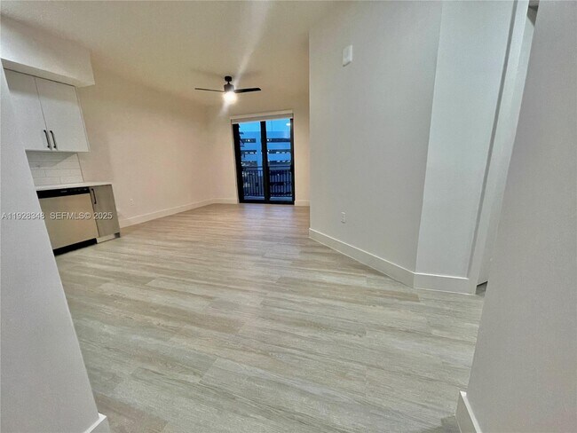 Photo - 18412 Homestead Ave Unit 124