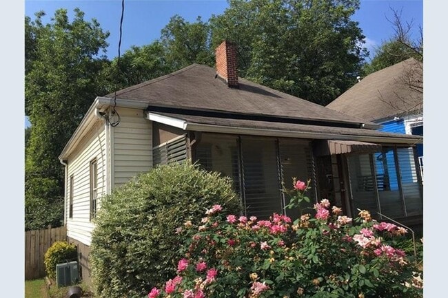 Building Photo - Classic 2BR 1BA Home in Reynoldstown - No Section 8