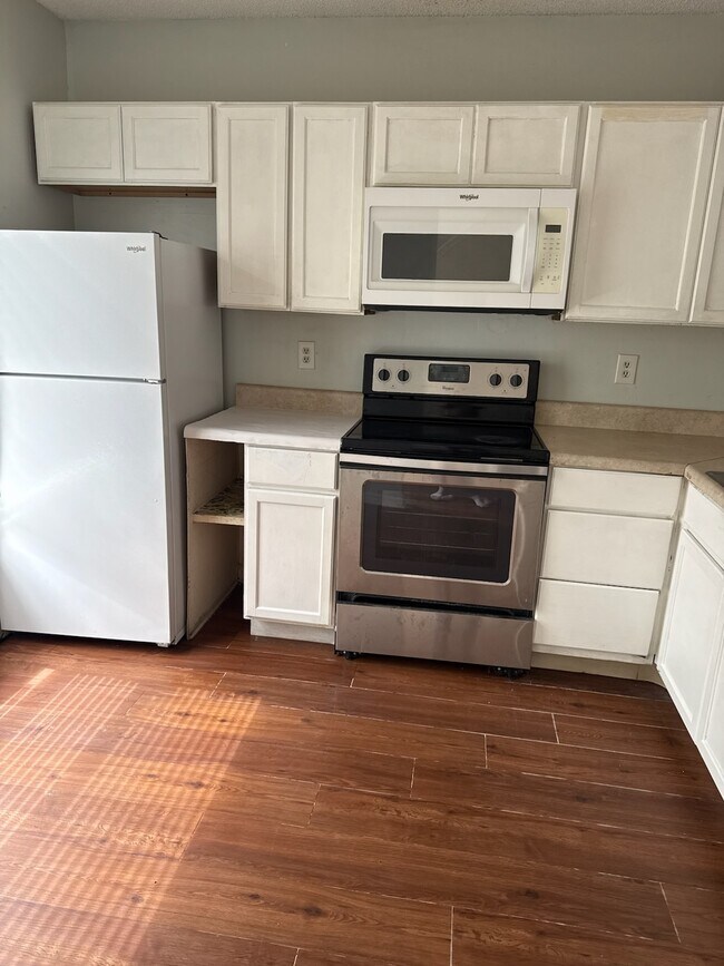 Photo - 6233 Yorktown Dr Unit 139