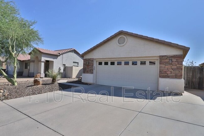 Photo - 30725 N Royal Oak Way House