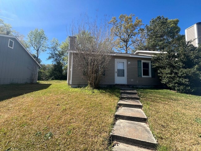 Photo - 109 Hickory Grove Dr