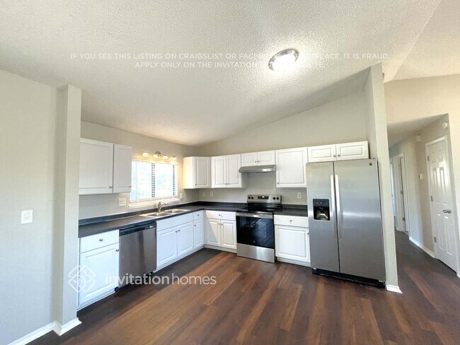 Photo - 2925 Rhapsody Dr