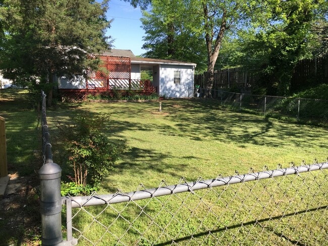 Photo - Perfect 2/1 House in Old East Rome $1495