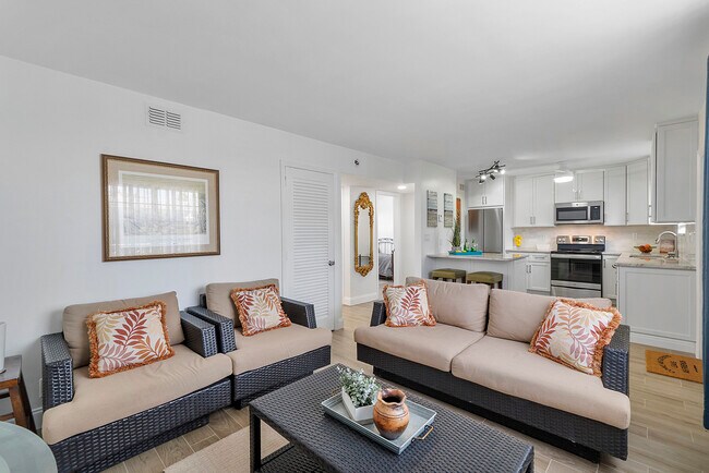 Photo - 2250 SE 5th St