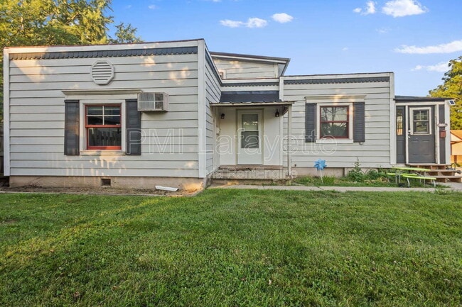 Building Photo - 131 S 28th St