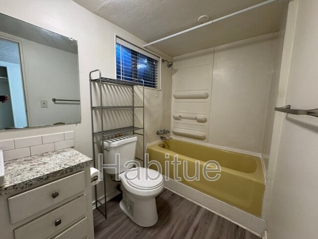 Photo - 1110 N 8th St