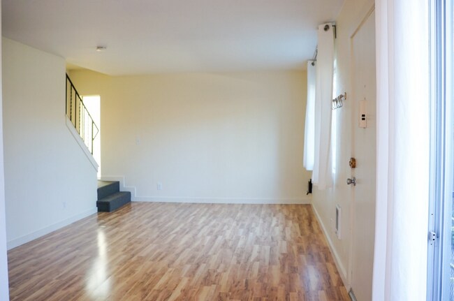 Photo - 1190-1194 SE Haig St Unit 1190