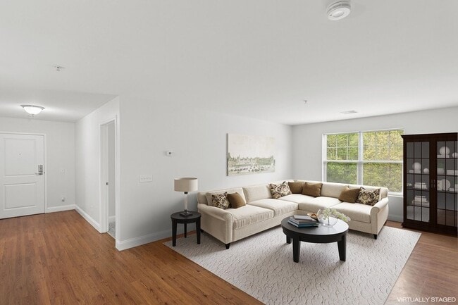 Photo - Mallory Ridge