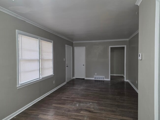 Photo - 3602 Gowan Dr