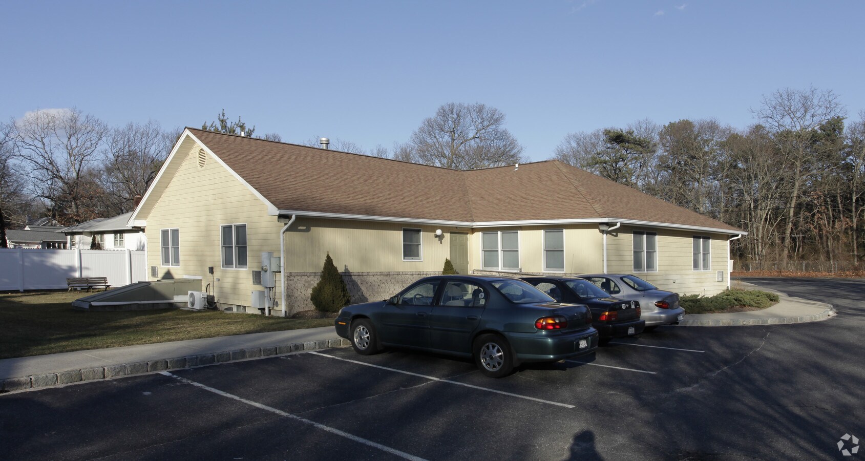 Heckscher Gardens Apartments East Islip, NY