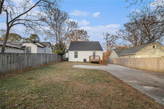 Photo - 1719 Flat Shoals Rd SE