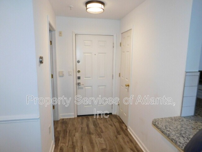 Photo - 2700 Pine Tree Rd NE Unit 2303
