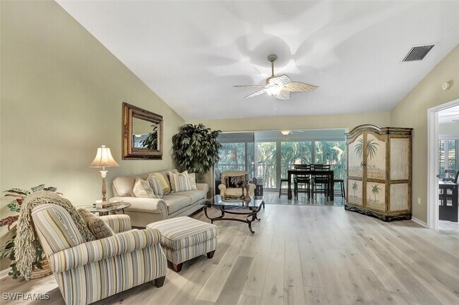 Photo - 5899 Chanteclair Dr Unidad 226