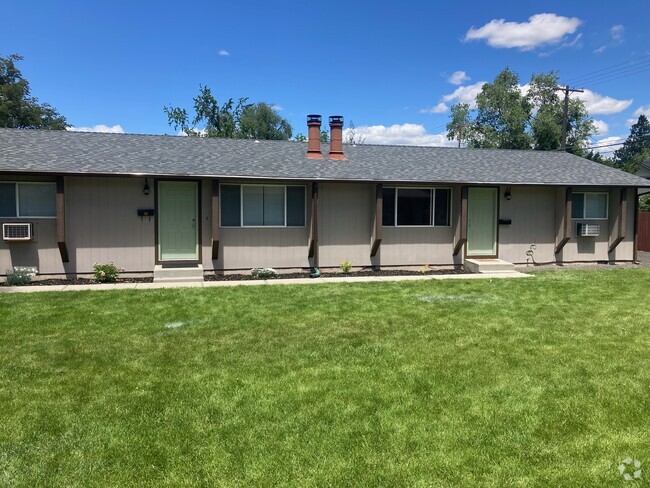 Building Photo - Owyhee St Rental