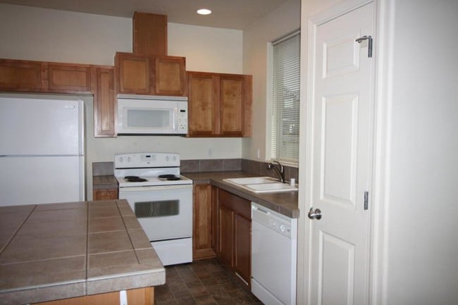 Photo - 13102 NE 26th St