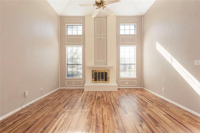 Photo - 3104 Harbinger Ln