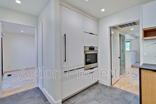 Photo - 209 Ortega Ave