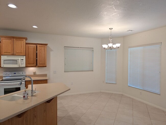 Photo - Gorgeous 3 Bedroom Home in SunRiver 55+ Community!