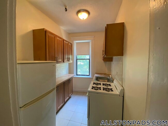 Photo - 1148 Commonwealth Ave Unit 33
