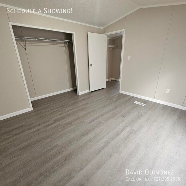 Photo - 2737 W Washington Center Rd