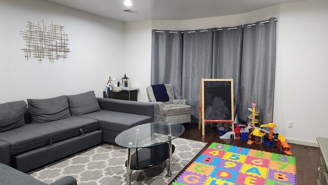 Living room - 30 Milton Ave Unit 2nd Floor