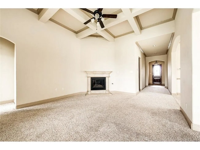 Photo - 686 Cannon Dr