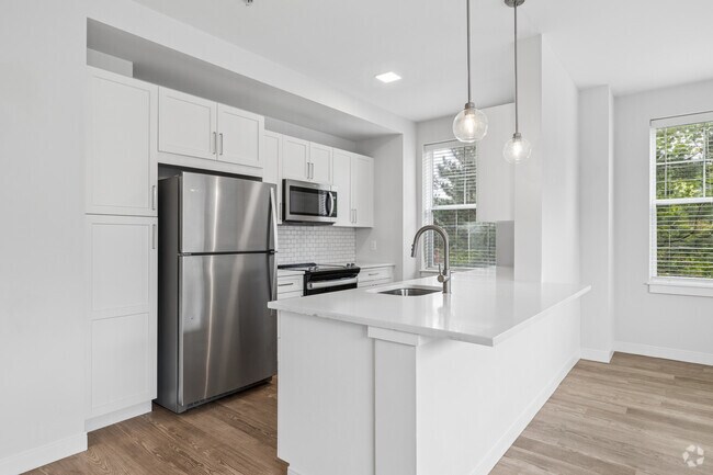 2BR, 2BA - 1,256SF - Kitchen
