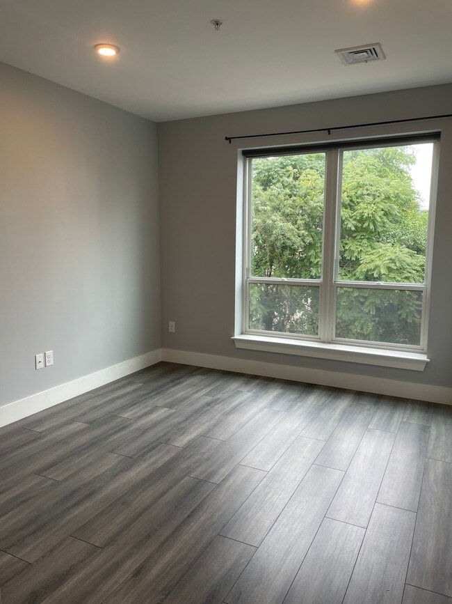 Photo - 55 W 5th St Unit 309