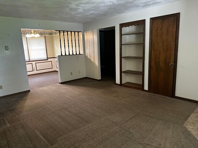 Photo - 75/81 Pres Vannes Drive Unit 75 Pres Vannes