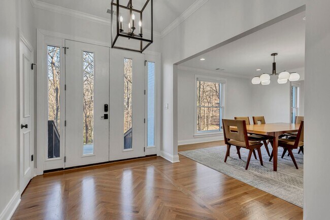 Photo - Forest Hills Rental