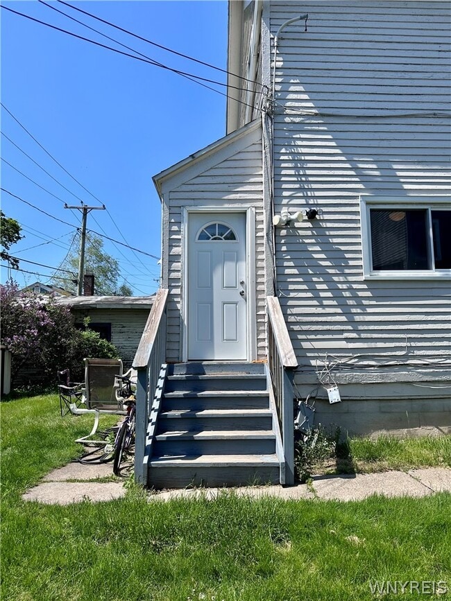 Photo - 688 Columbus Pkwy