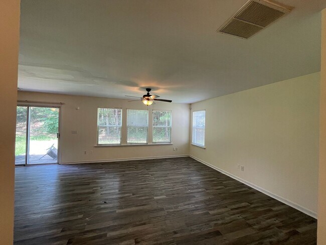 Photo - Home in Sable Glen for Rent - South Fulton