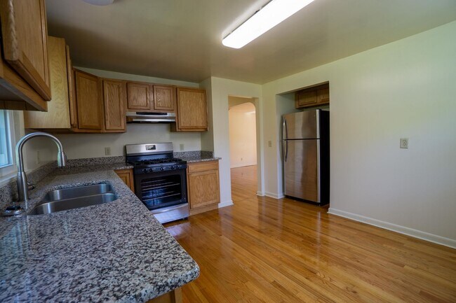 Photo - 1264 Westcott St Unit Westcott 91264.1