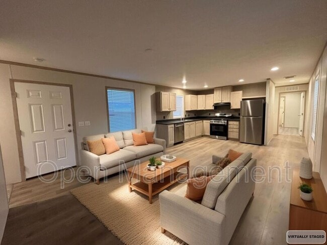 Building Photo - 725 S 12th St