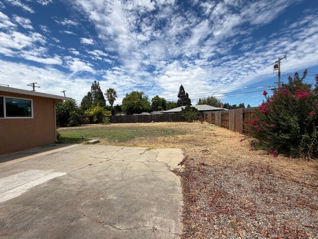 Photo - Cute 3 bedroom house in