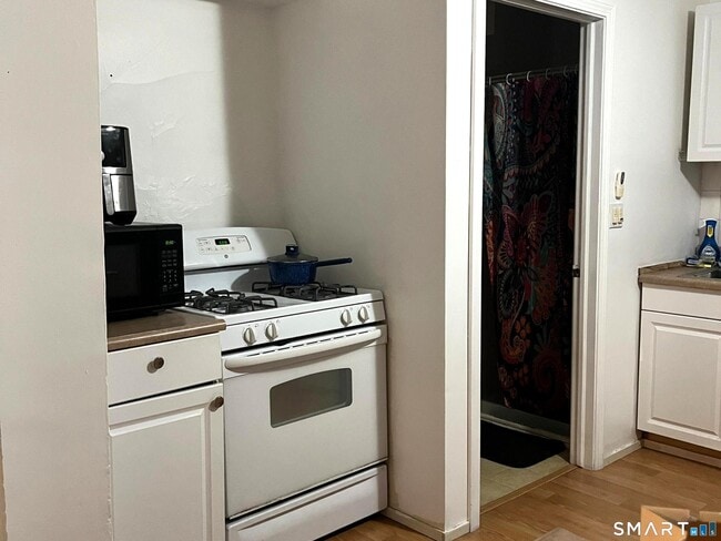 Photo - 13 Dr Aaron B Samuels Blvd Unit 3