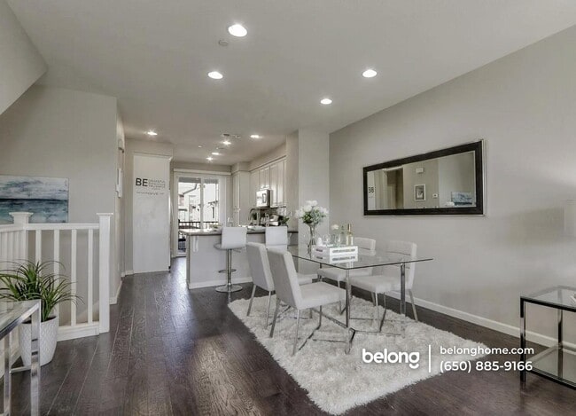 Photo - 1582 McCandless Dr