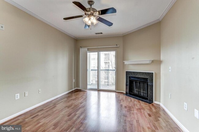 Photo - 5106 Travis Edward Way Unit I