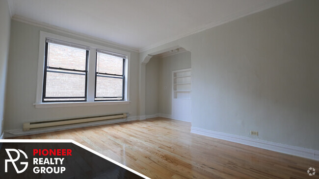 Building Photo - 429 W Roscoe St Unit 507 Rental