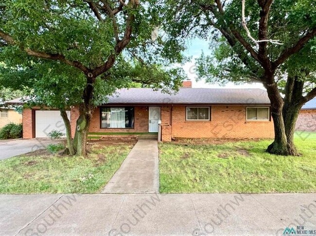 Beautiful 3 bedroom 2 bath brick home - Beautiful 3 bedroom 2 bath brick home