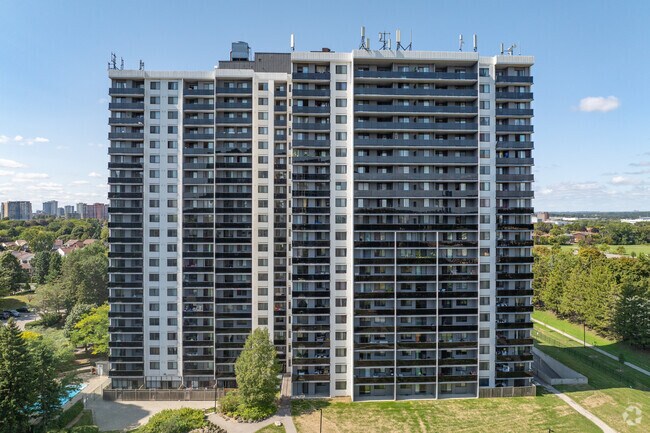 Photo - 125 Bamburgh Circle