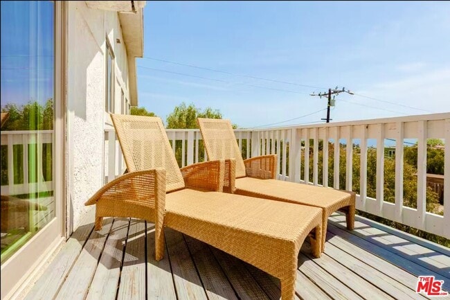 Photo - 6300 Zuma Mesa Dr