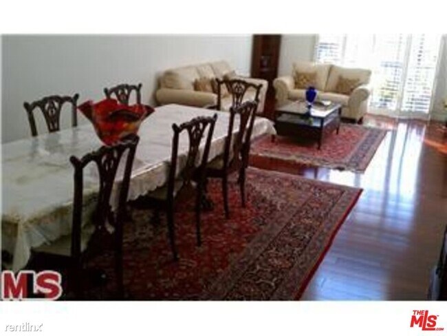 Photo - 10620 Eastborne Ave