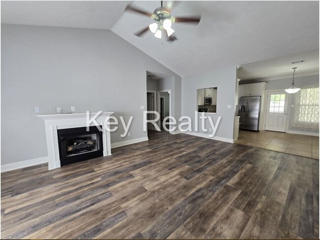 Photo - 6140 Rachelle Dr