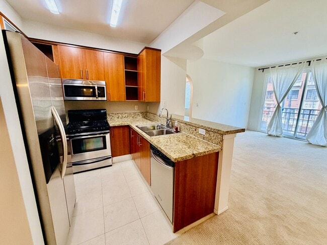 Photo - 620 S Gramercy Pl Unidad 221