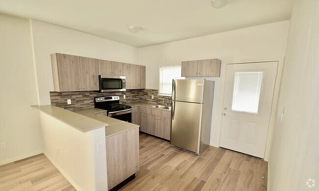 Building Photo - 3704 Hawthorne Ave Unit 3 Rental