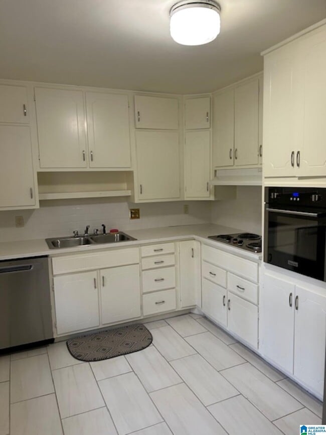 Photo - 4025 Montclair Rd