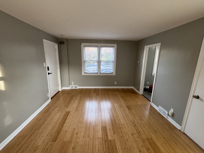 Photo - 5738 N 3rd St Unidad Apt A