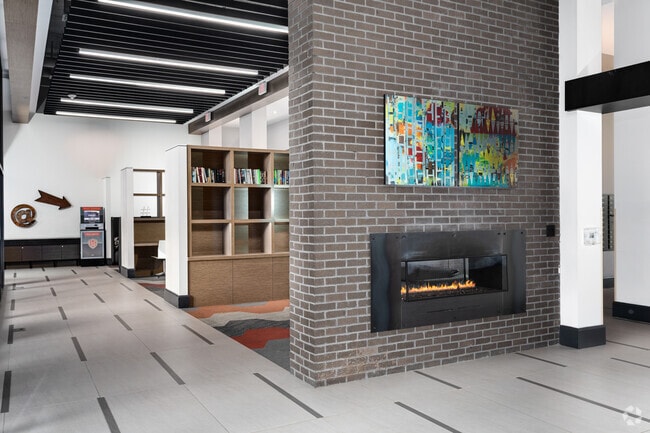 Building 1 Lobby - Terrapin Row