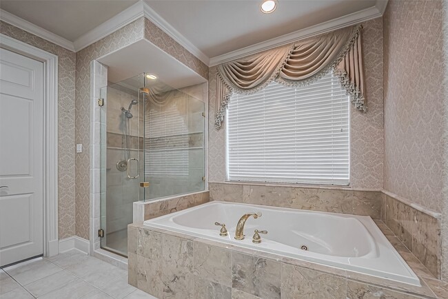 Photo - 14010 Barnhart Blvd